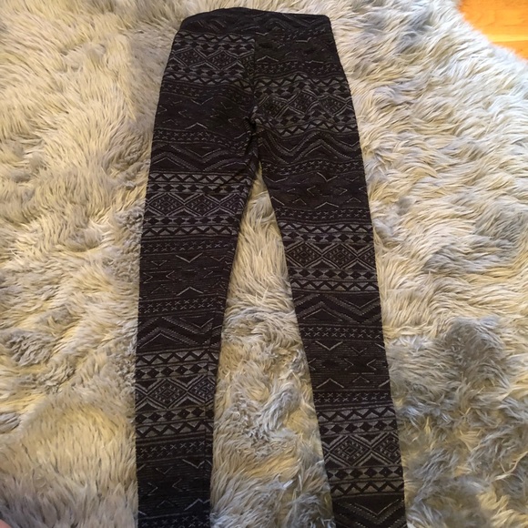 H&M leggings! - Picture 5 of 6